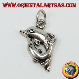 Colgante de plata dos delfines girando