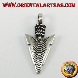 Pendentif en argent: pointes de flèches d'amérindienne