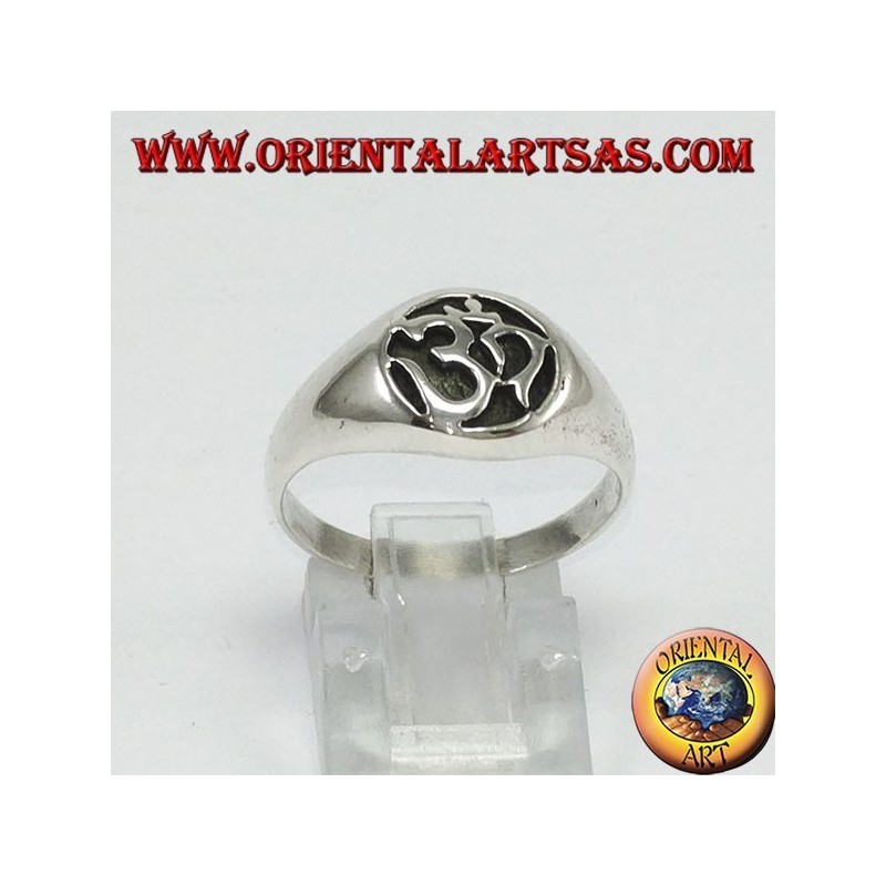 Bague en argent, syllabe Oṃ la plus sacrée sculptée