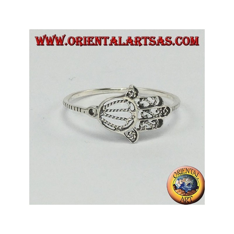 Bague en argent avec une main fatima, petite