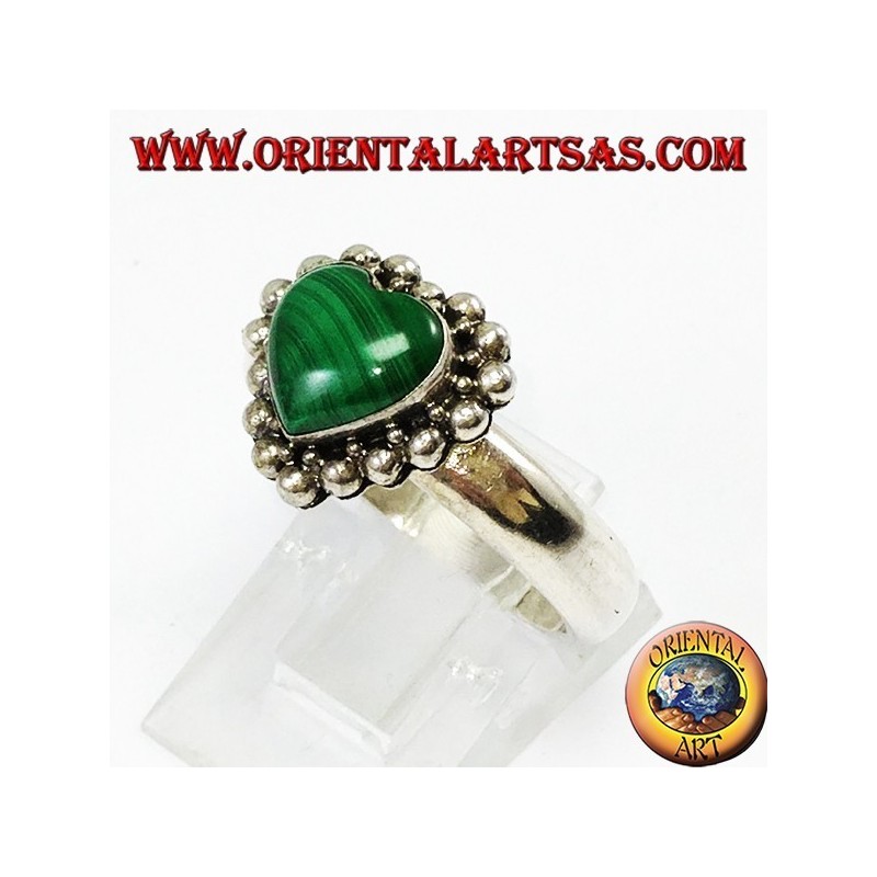 Silver ring with malachite in the shape of a heart