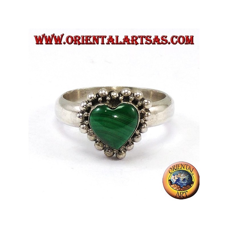 Silver ring with malachite in the shape of a heart