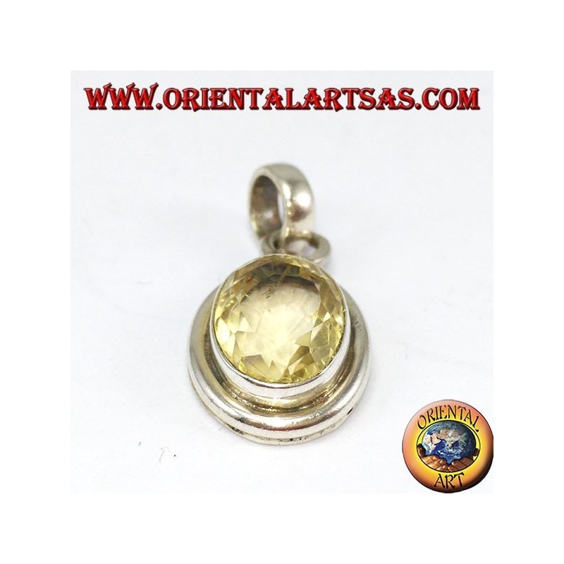 Pendentif en argent avec topaze naturelle ovale avec cadre simple