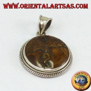 Pendentif en argent oeil de Bouddha sculpté en os de yack