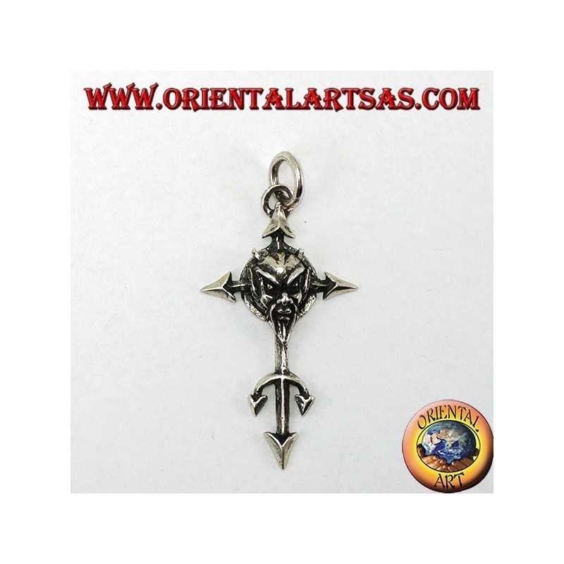 Pendentif en argent le visage du diable sur la croix