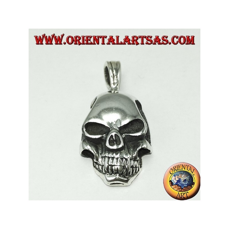 Colgante de plata en forma de calavera