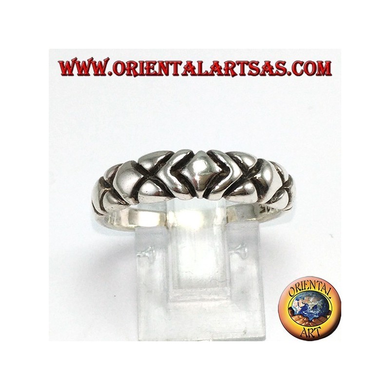 Ring in silver, with five carved diamonds