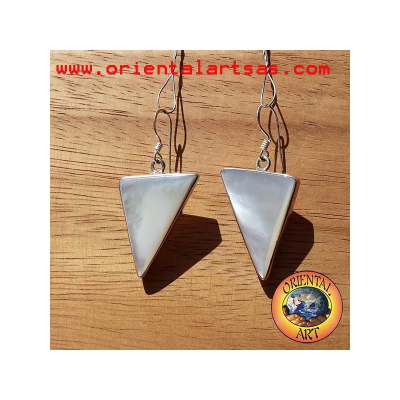 orecchino madre perla