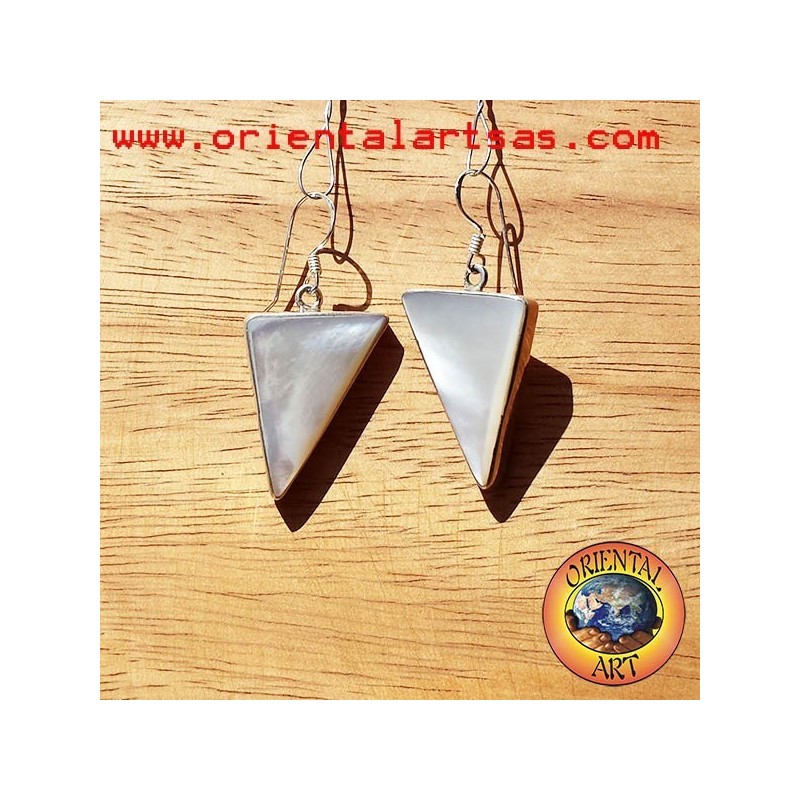 orecchino madre perla