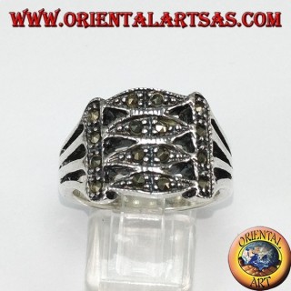 Silver ring with marcasite with 4 parallel ellipses