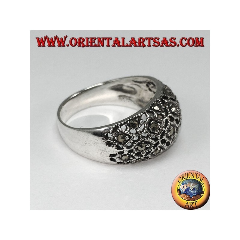 Anillo en plata convexo con marcasita