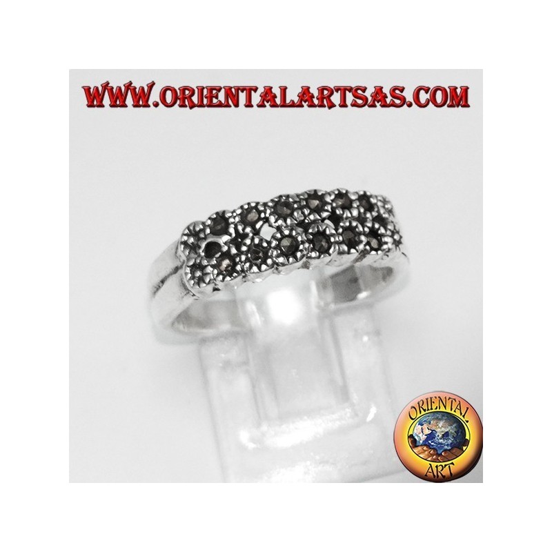 Anello in argento con due file di  marcasite