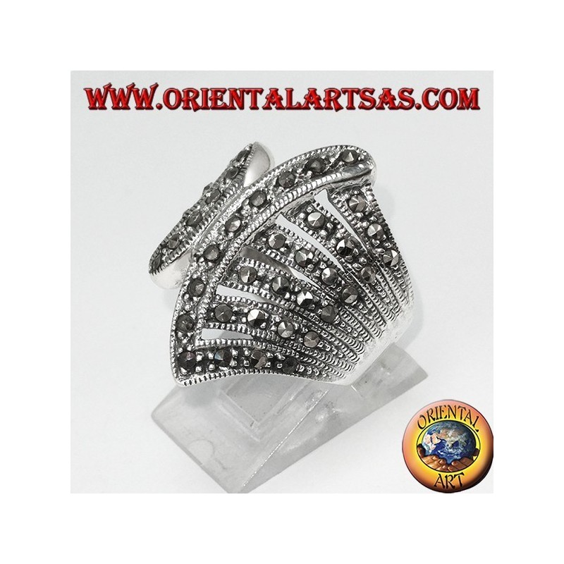 Anello in argento con marcasite (a ventaglio )