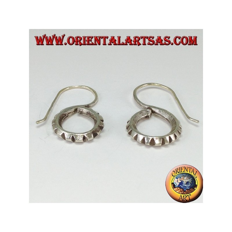 Boucles d'oreilles en argent sculpté à la main S tribal Karen