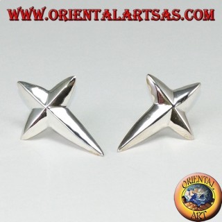 Silver lobe earrings in the shape of a pointed cross