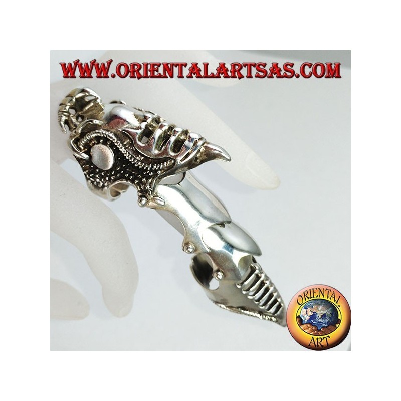 Anillo de plata maciza armadura medieval