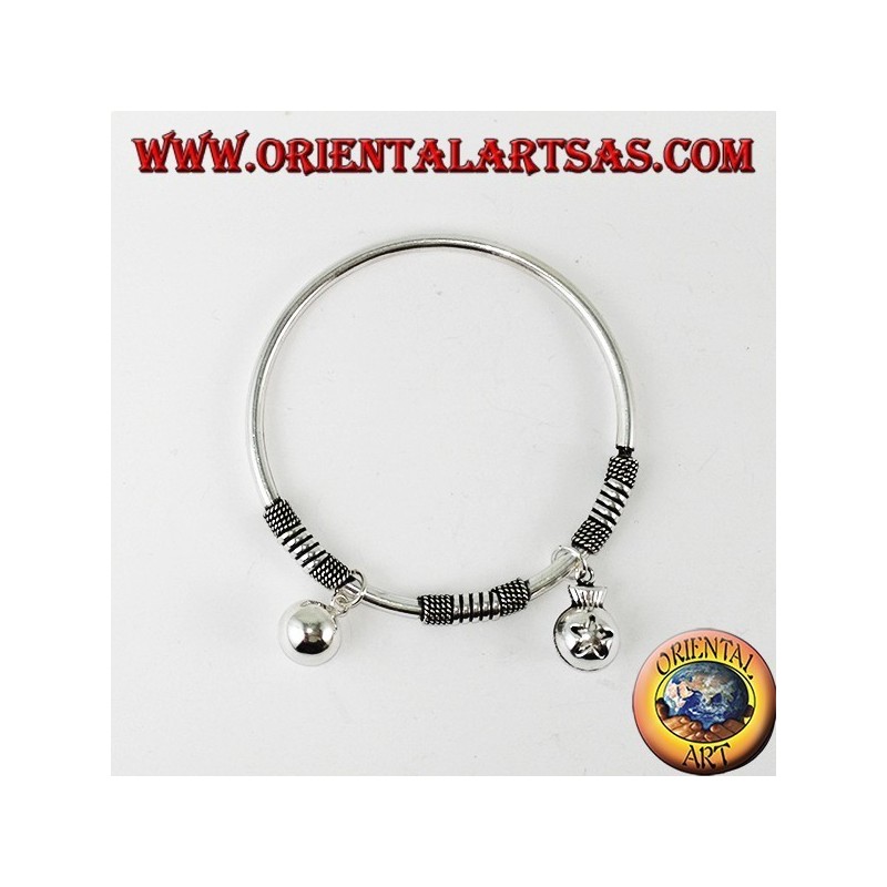 Pulsera redonda rígida con colgantes en plata 925