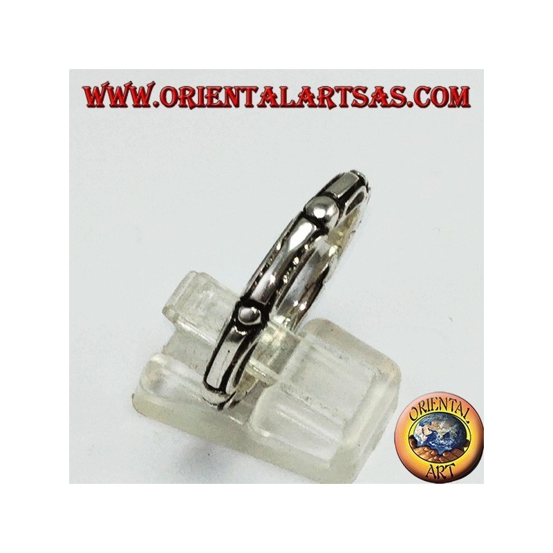 Bague tribal en argent avec incision de bille alternée