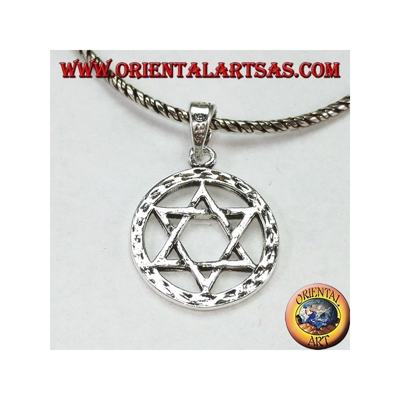 Colgante de plata con una Estrella de seis puntas de la Estrella de David en el círculo