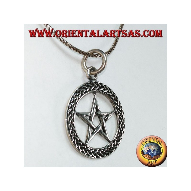 Pendentif en argent dans pentacle, étoile dans le cercle tressé