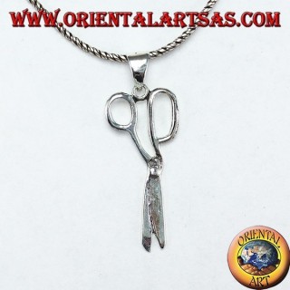 Pendentif en argent en forme de ciseaux