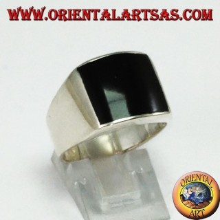 Anello in argento con onice convessa rettangolare 