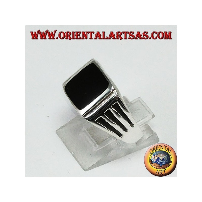 Silver ring with square onyx and engravings with three staves on the sides