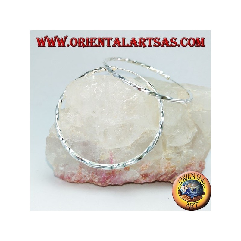 Orecchini in argento a cerchio attorcigliato da 40 mm. di diametro ⌀