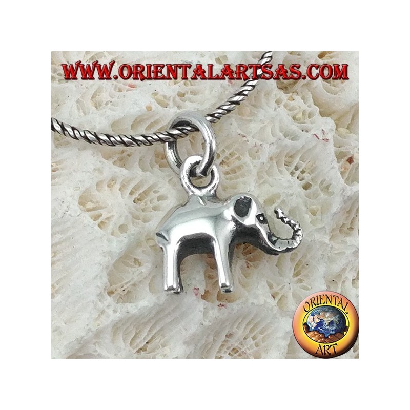Petit pendentif éléphant en argent avec proboscis