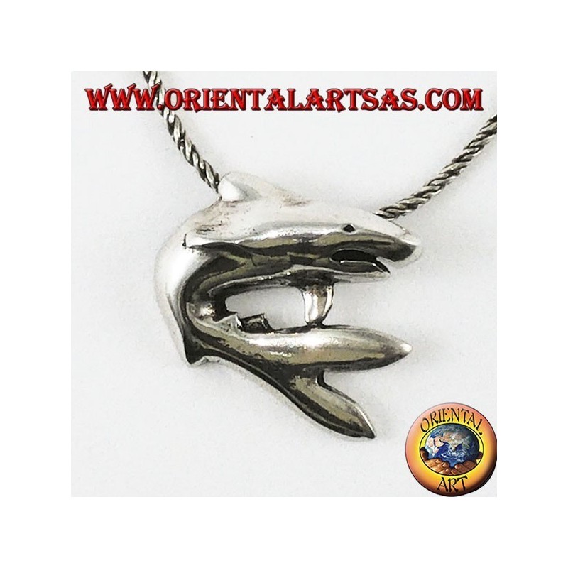 Pendentif en argent le requin