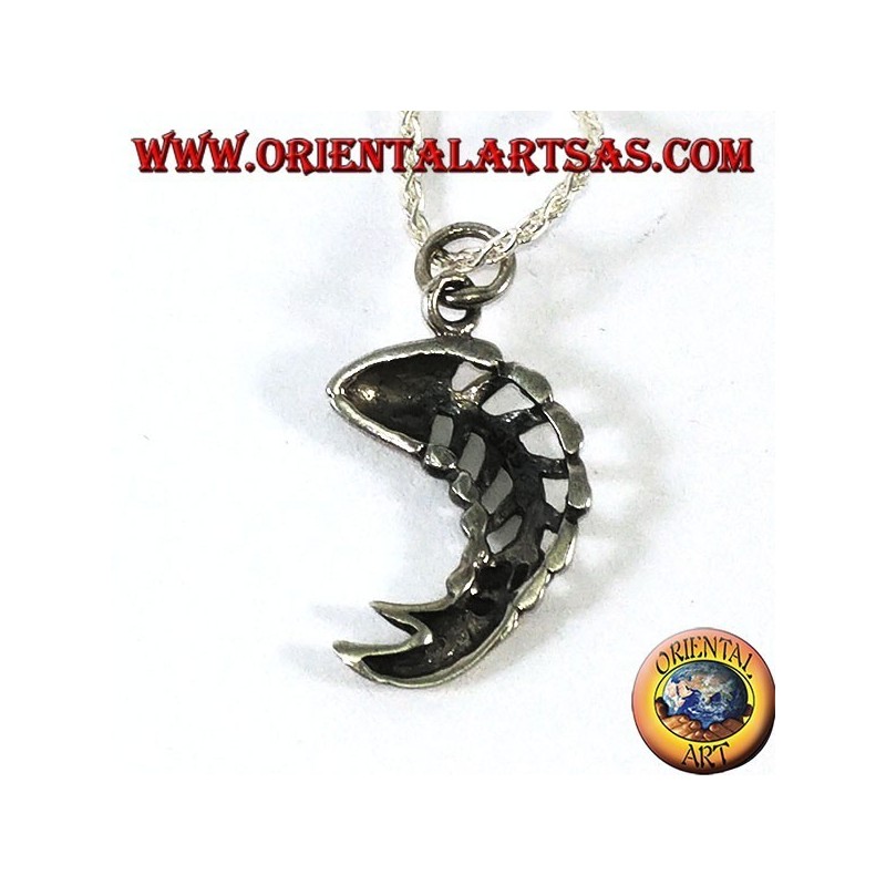 Silver herringbone pendant