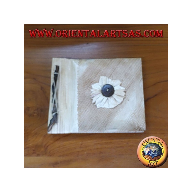 Cuaderno en papel de arroz con cubierta cuadrada de corteza (mediana)