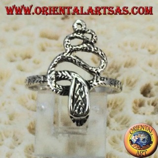 Bague en argent en forme de serpent cobra