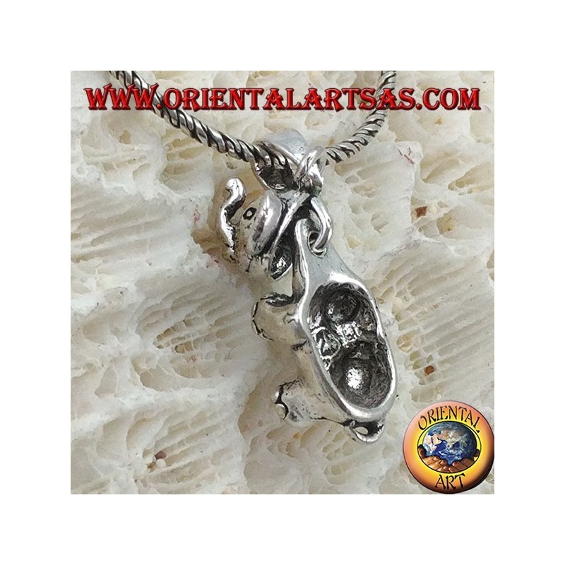 Pendentif éléphant en argent qui bouge la tête
