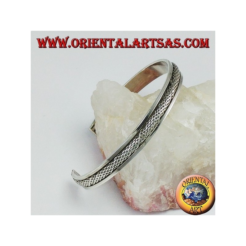 Pulsera rígida en plata 925 con una inserción trenzada trenzada