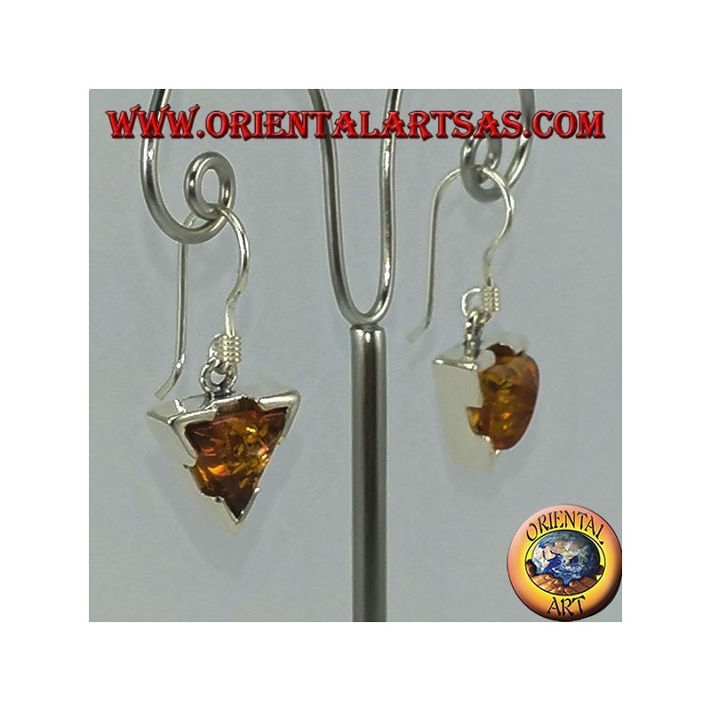 Pendientes colgantes simples de plata con ámbar triangular