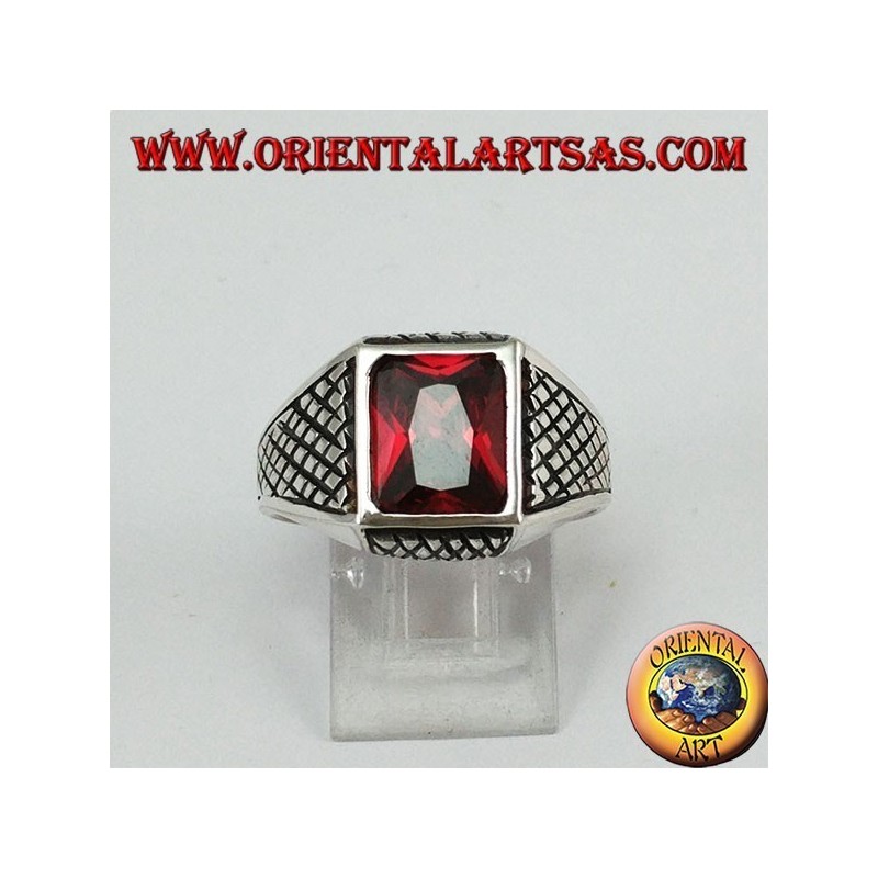 Bague pour homme en argent avec grenat à facettes rectangulaire