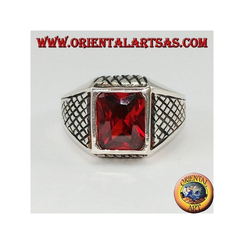Bague pour homme en argent avec grenat à facettes rectangulaire