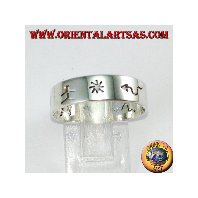 Hand carved silver band ring