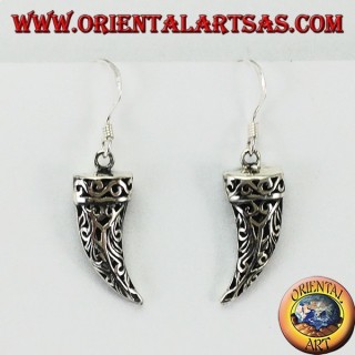 Boucles d'oreilles en argent en forme de défense d'éléphant perforé