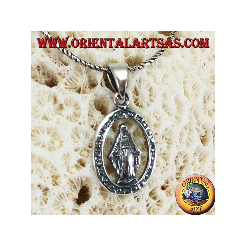 Ciondolo in argento con la Madonna di Lourdes
