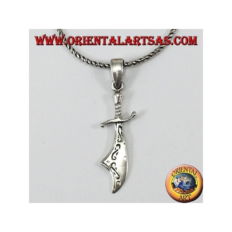 Colgante de plata con espada cimitarra