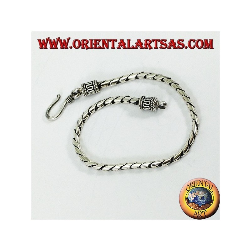 Silver bracelet with round joint