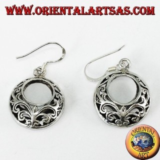 Perforated round silver earrings