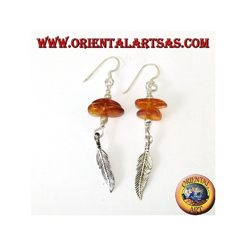 Boucles d'oreilles pendantes en argent avec 2 morceaux d'ambre et une plume