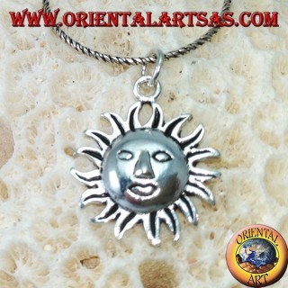 Pendentif en argent le visage du soleil