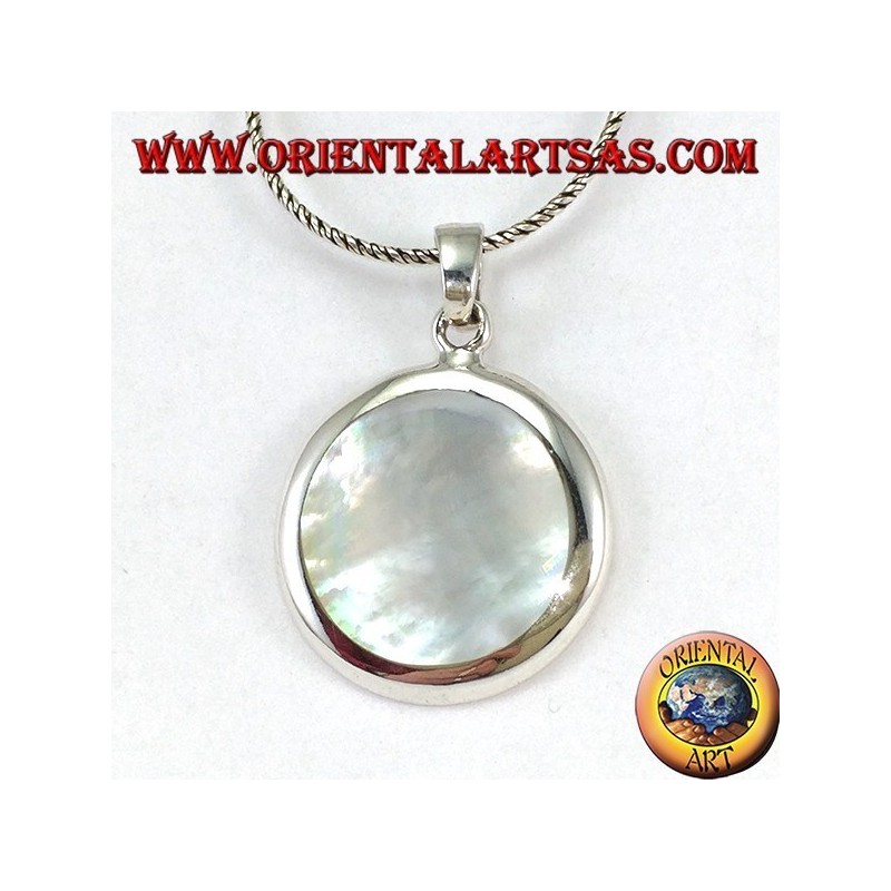 Pendentif en argent avec nacre ronde