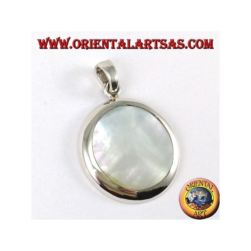 Colgante de plata con madreperla redonda