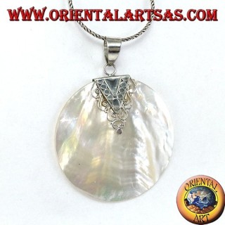 Pendant with round mother-of-pearl and handmade silver hook