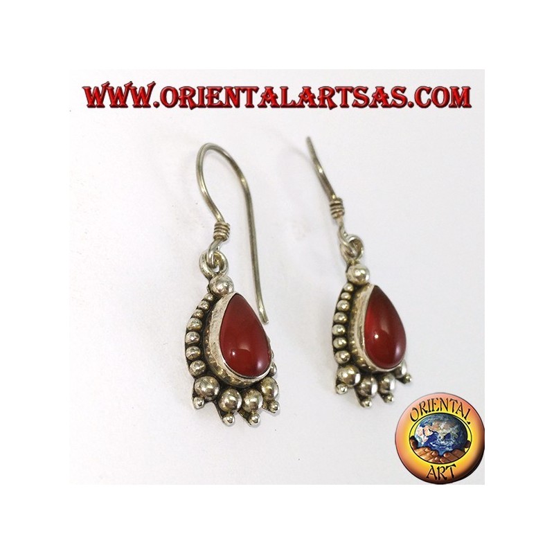 Boucles d'oreilles en argent avec cornaline décorée de pois argentés